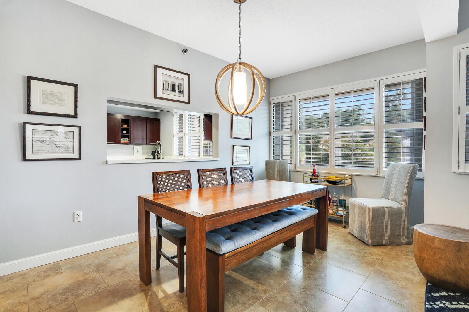 Image to showcase the property located at 821 Oak Harbour Drive