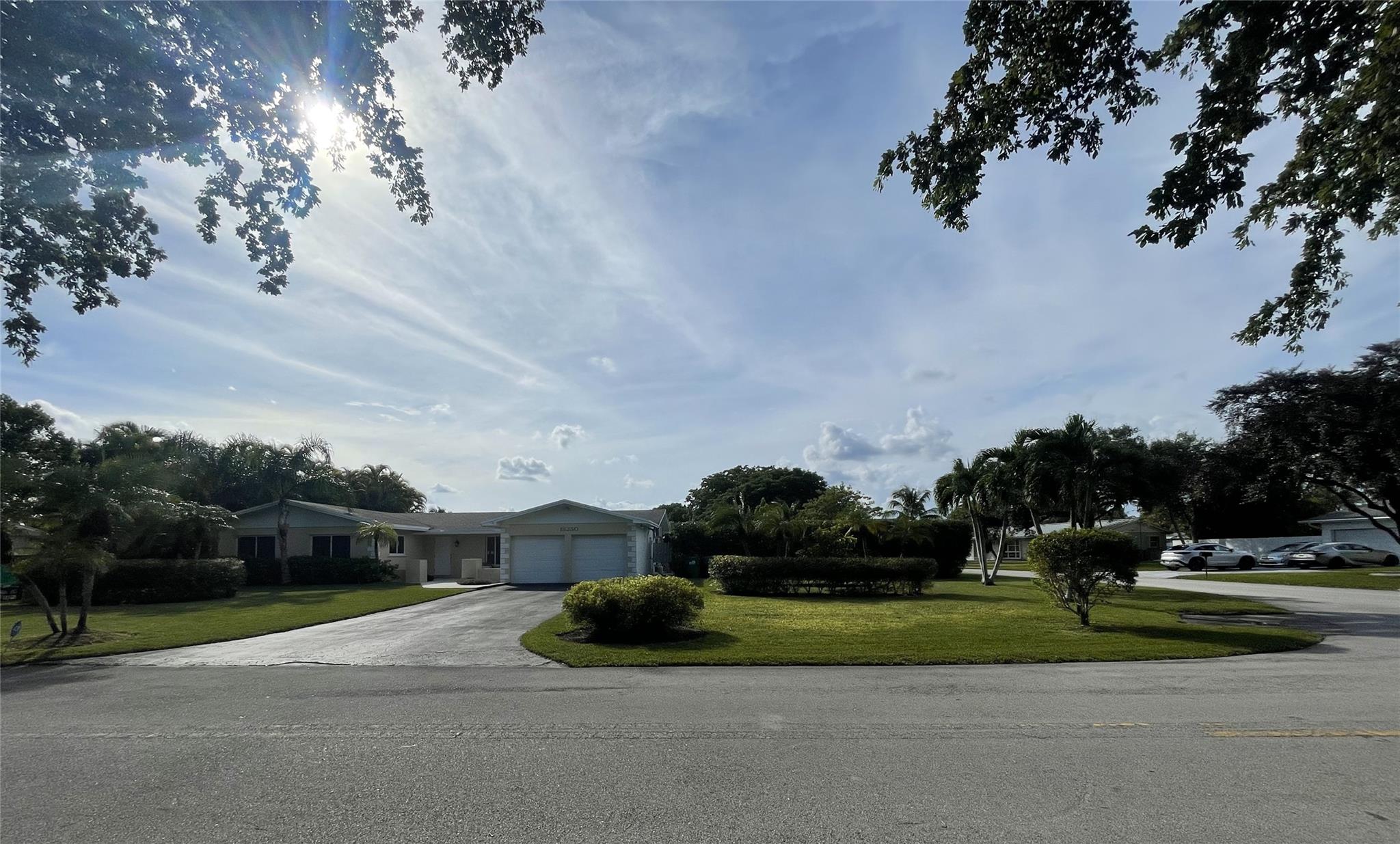 Homes for sale in Palmetto Bay, FL | 18250 Sw 88th Pl, Palmetto Bay, FL 33157 | MLS# F10498882