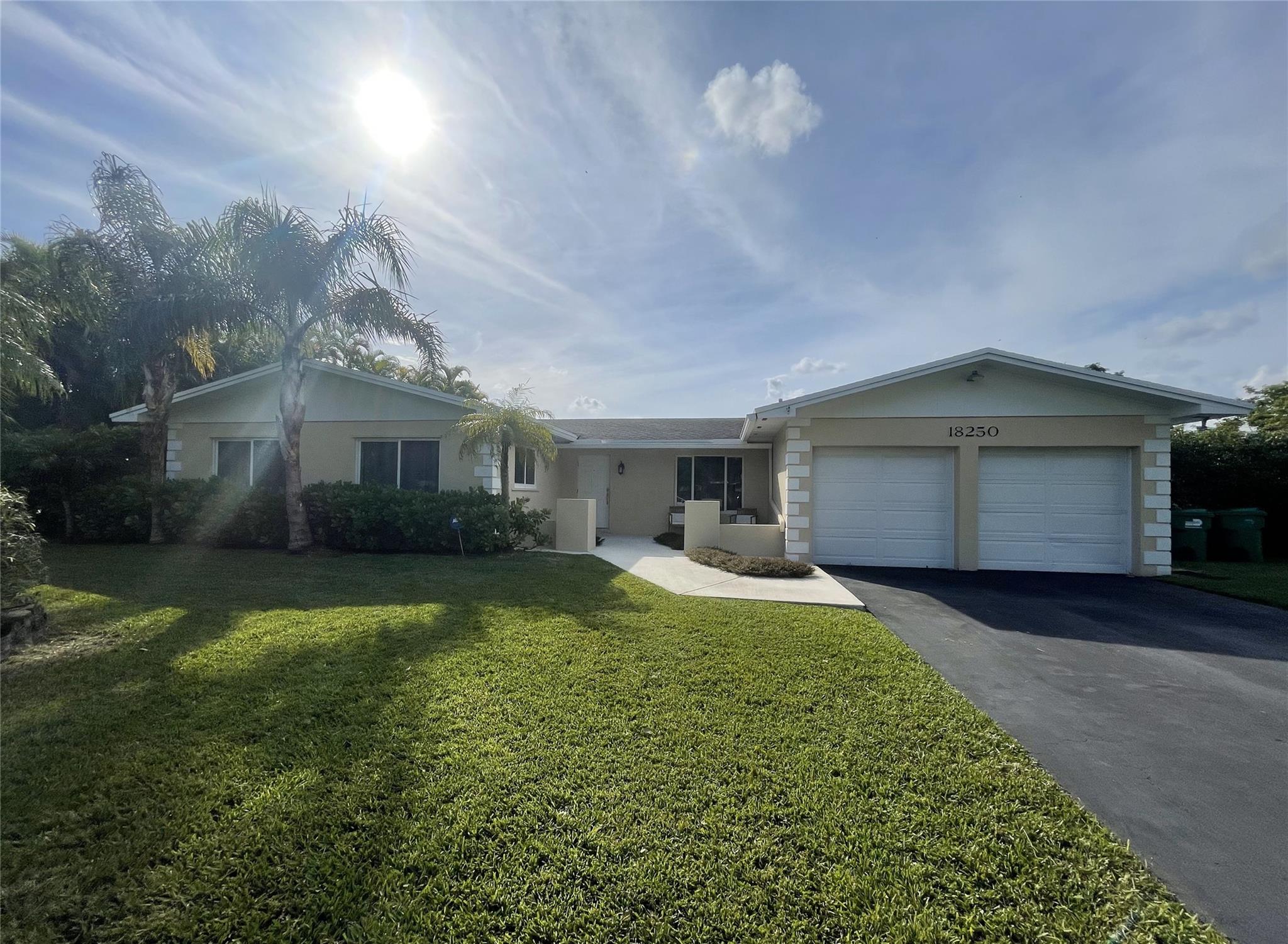 Homes for sale in Palmetto Bay, FL | 18250 Sw 88th Pl, Palmetto Bay, FL 33157 | MLS# F10498882