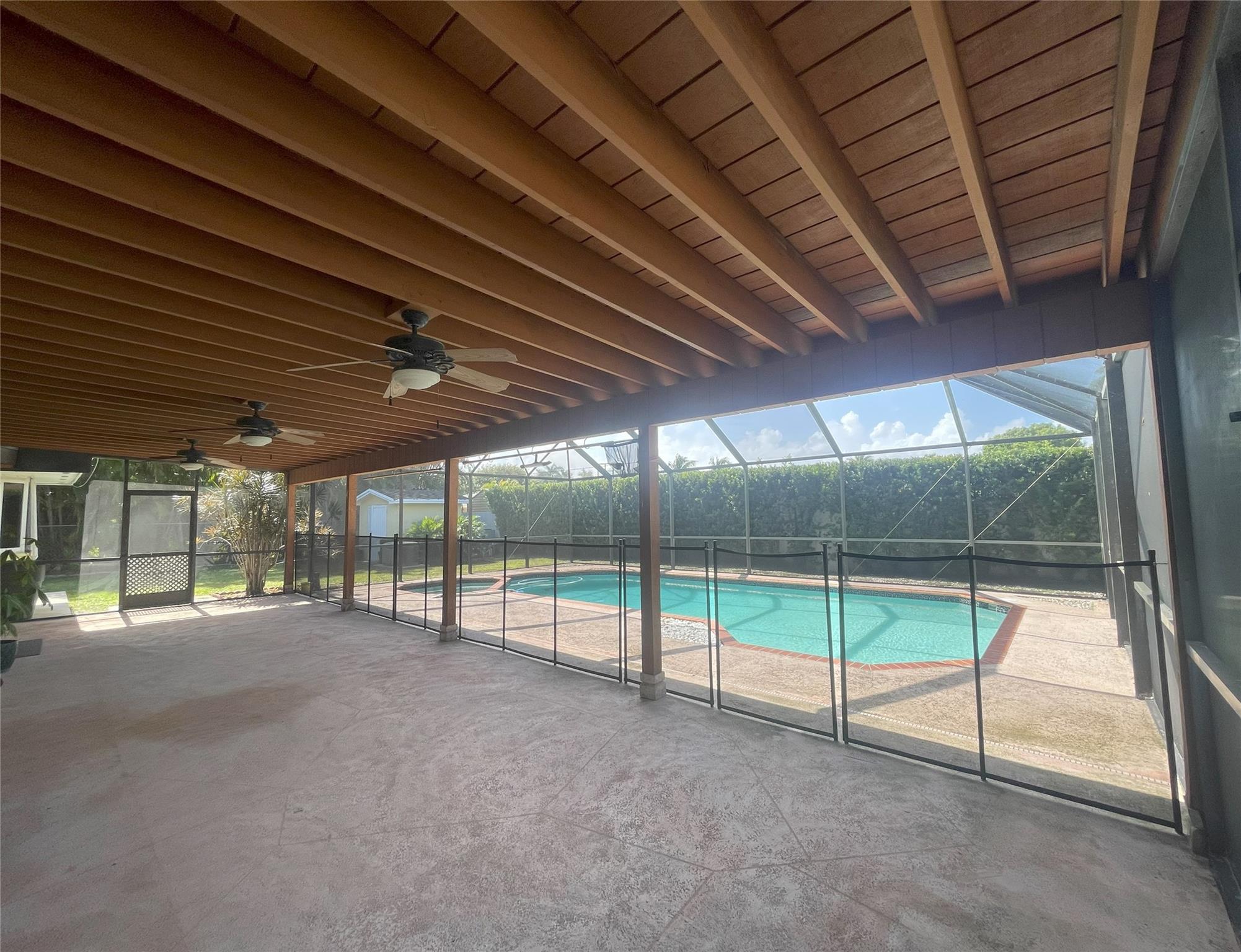 Homes for sale in Palmetto Bay, FL | 18250 Sw 88Th Pl, Palmetto Bay, FL 33157 | MLS# F10498882