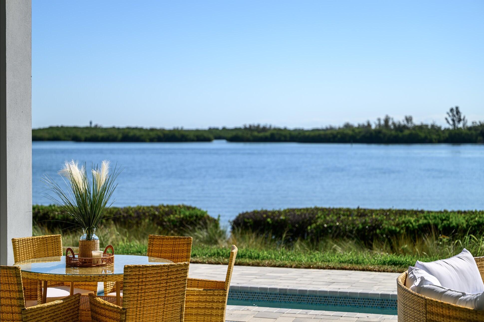 Homes for sale in Vero Beach, FL | 4842 S Harbor Dr, Vero Beach, FL 32967 | MLS# R11082399