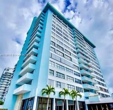 5838 Condominium
