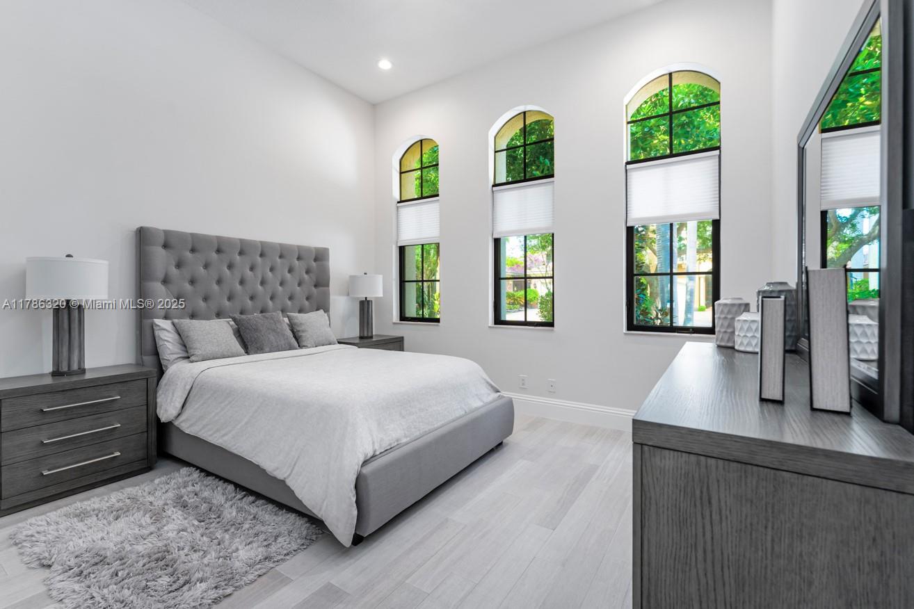 17937 Villa Club Way, Boca Raton FL 33496