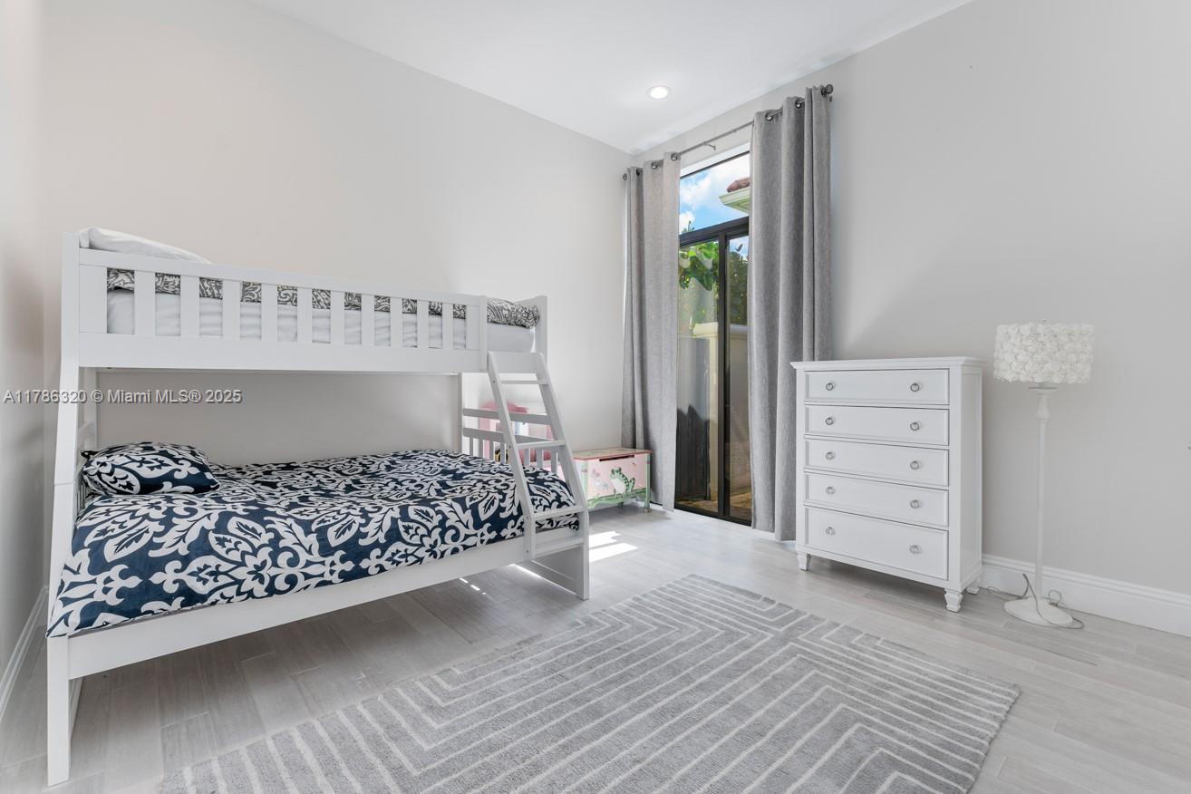 17937 Villa Club Way, Boca Raton FL 33496
