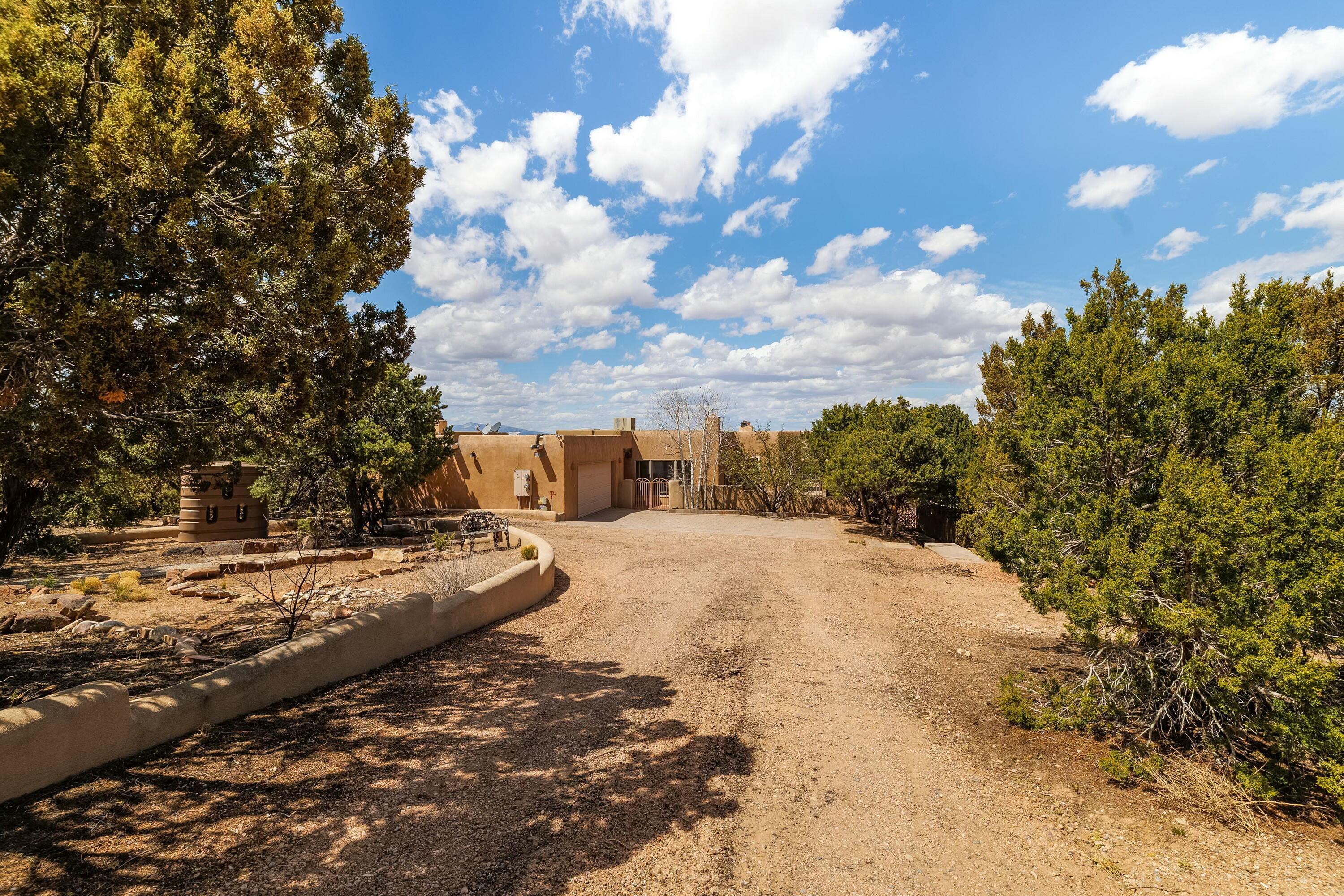 Homes for sale in Santa Fe, NM | 67 A Blue Canyon Trl, Santa Fe, NM 87507 | MLS# 1082308