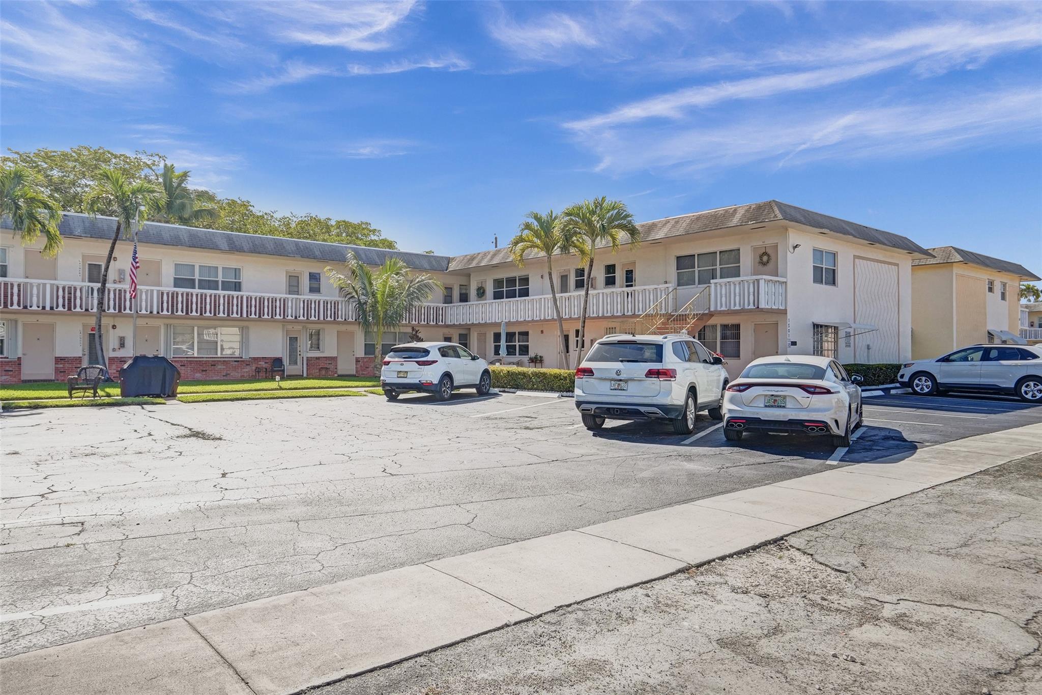 Homes for sale in Hollywood, FL | 1501 N 12th Court #9b, Hollywood, FL 33019 | MLS# F10498145