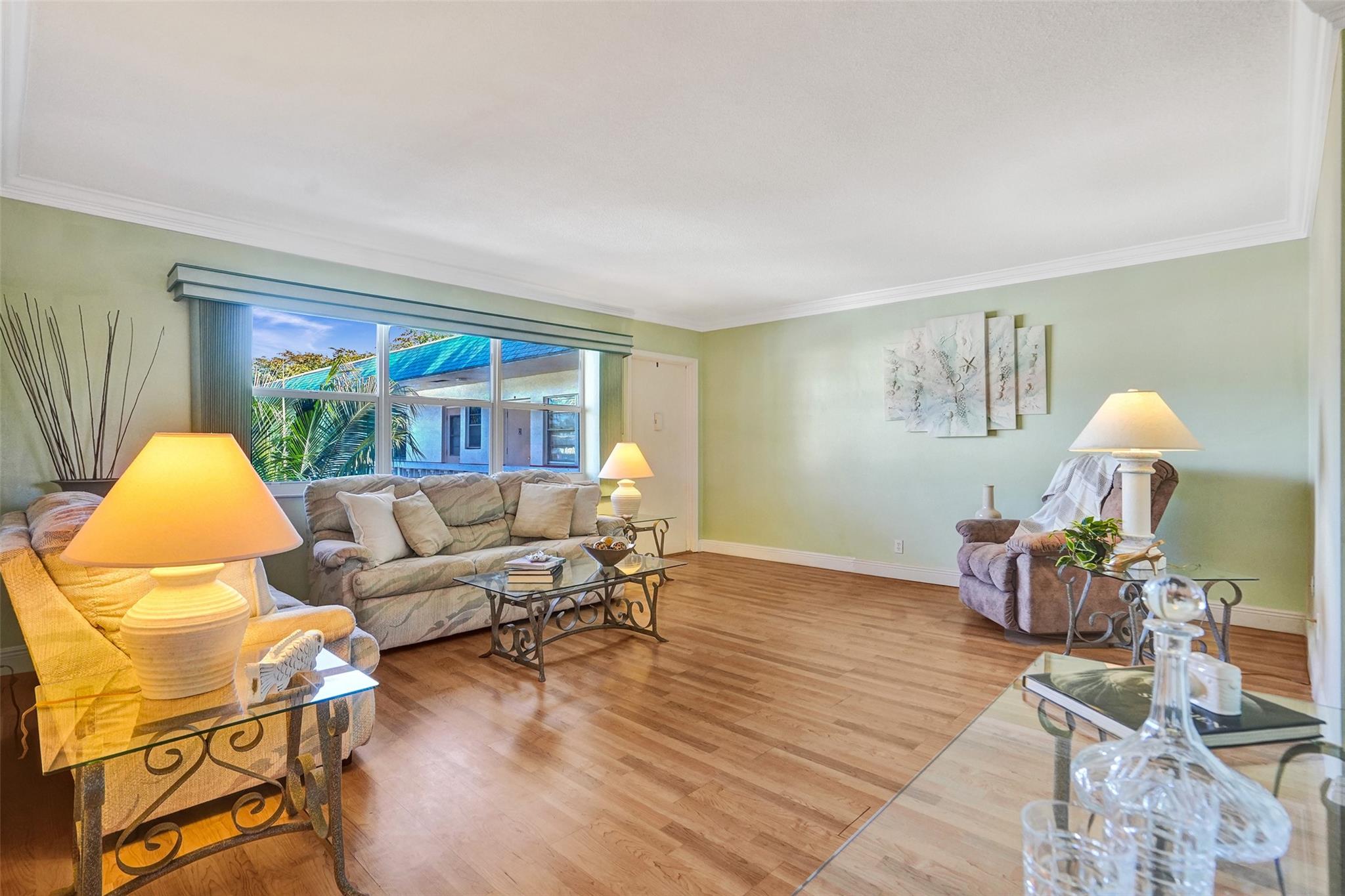 Homes for sale in Hollywood, FL | 1501 N 12Th Court #9b, Hollywood, FL 33019 | MLS# F10498145