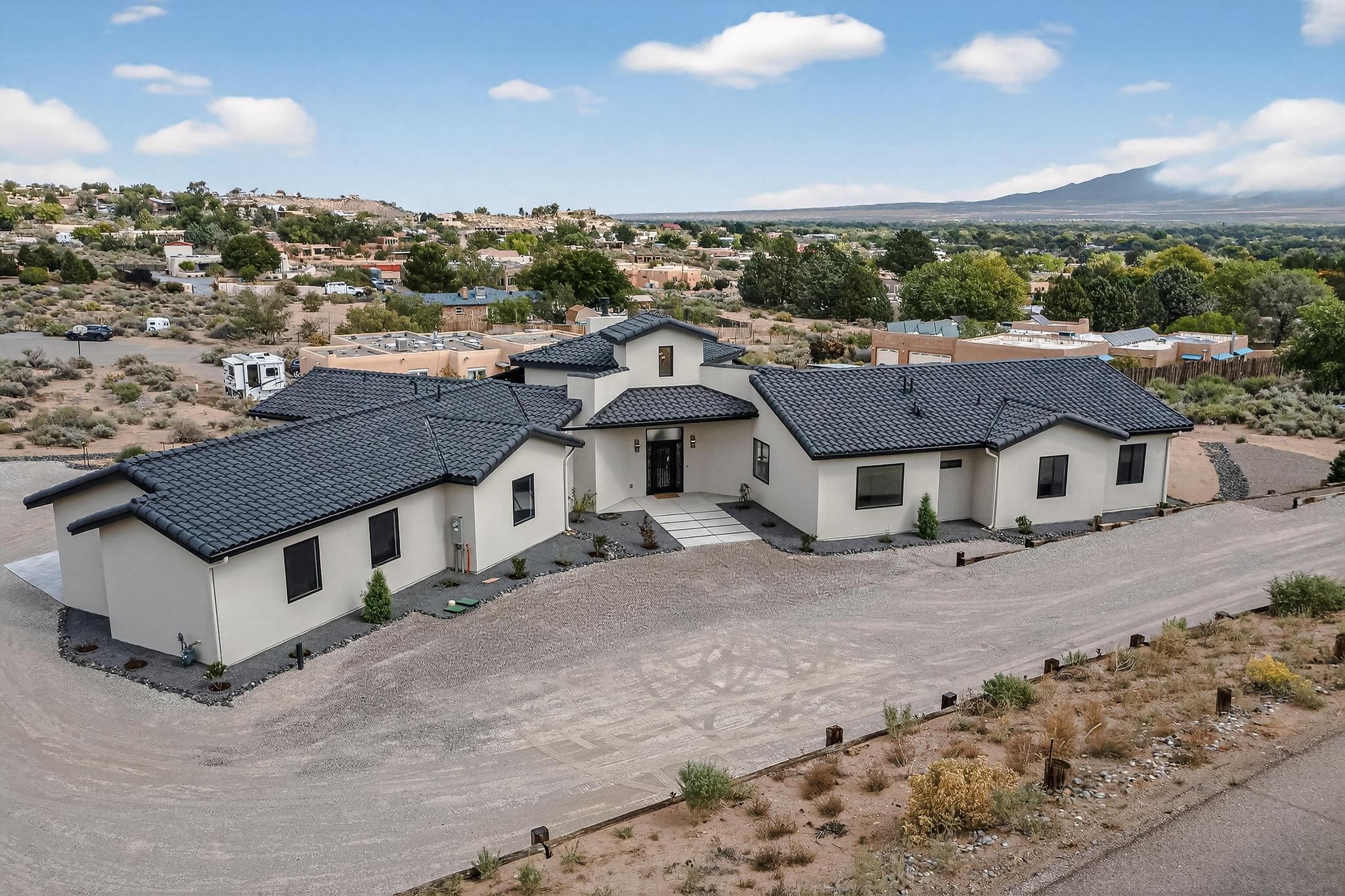 Homes for sale in Corrales, NM | 324 Morning Sun Trl Trl, Corrales, NM 87048 | MLS# 1082326