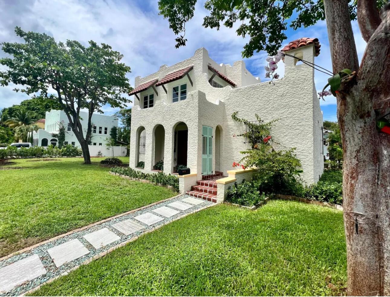 Homes for sale in Lake Worth Beach, FL | 302 Fordham Dr, Lake Worth Beach, FL 33460 | MLS# R11082726