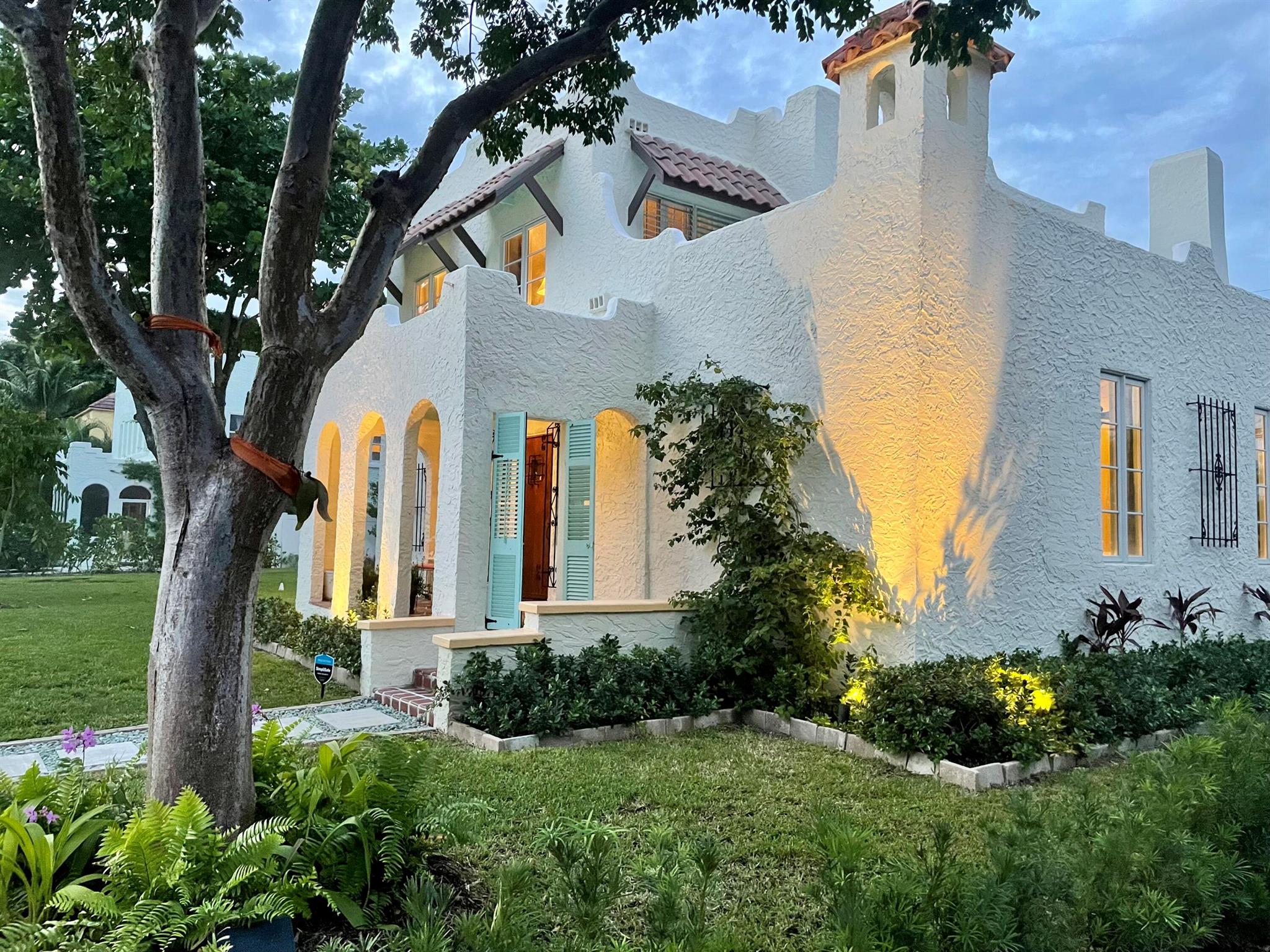 Homes for sale in Lake Worth Beach, FL | 302 Fordham Dr, Lake Worth Beach, FL 33460 | MLS# R11082726