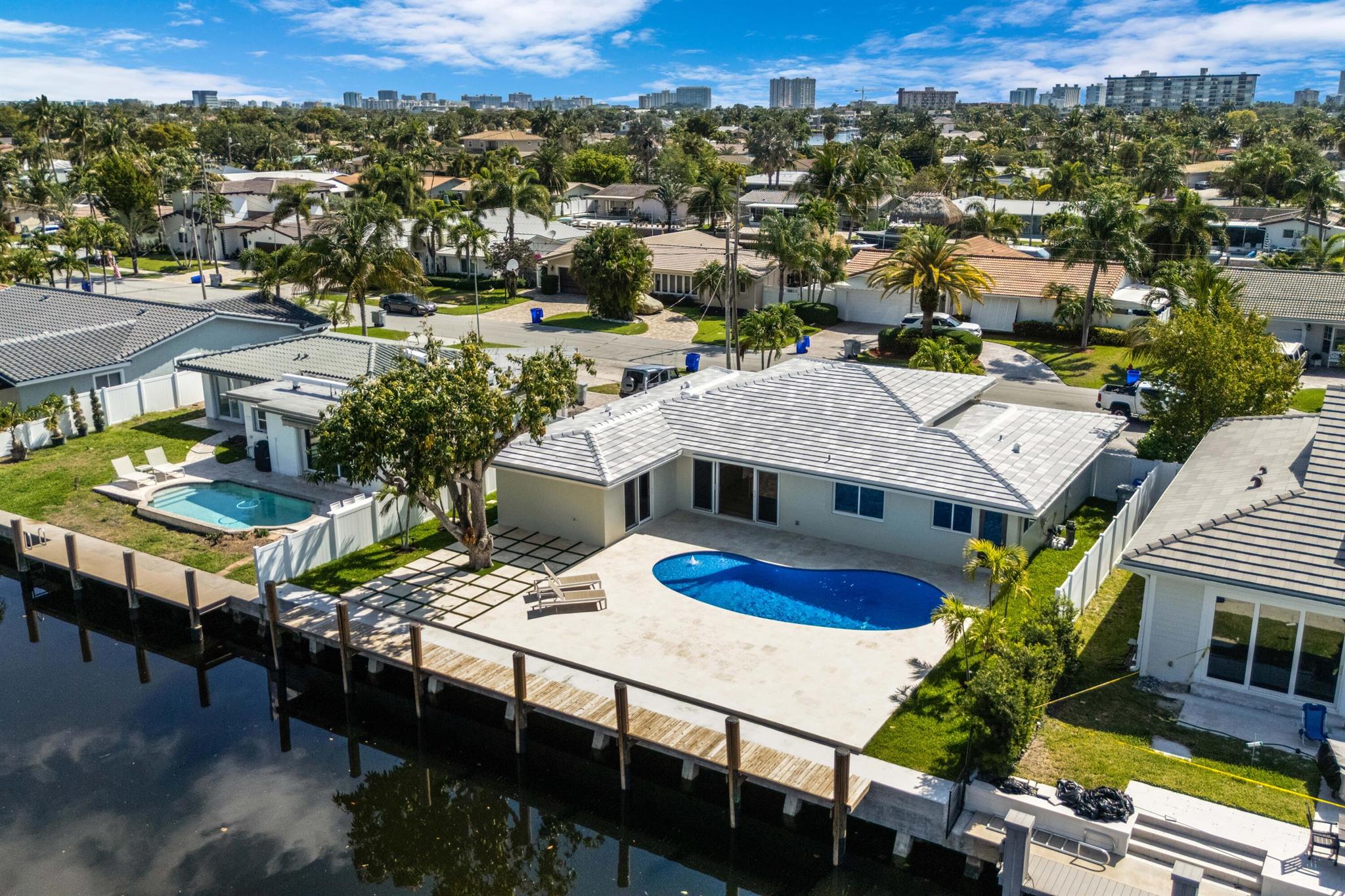 841 Se 5th Terrace, Pompano Beach, FL 33060, 3 Bedrooms , 3 Bathrooms ,Single Family Residence,Off Market,R11082765, Horizon Palm Realty Group