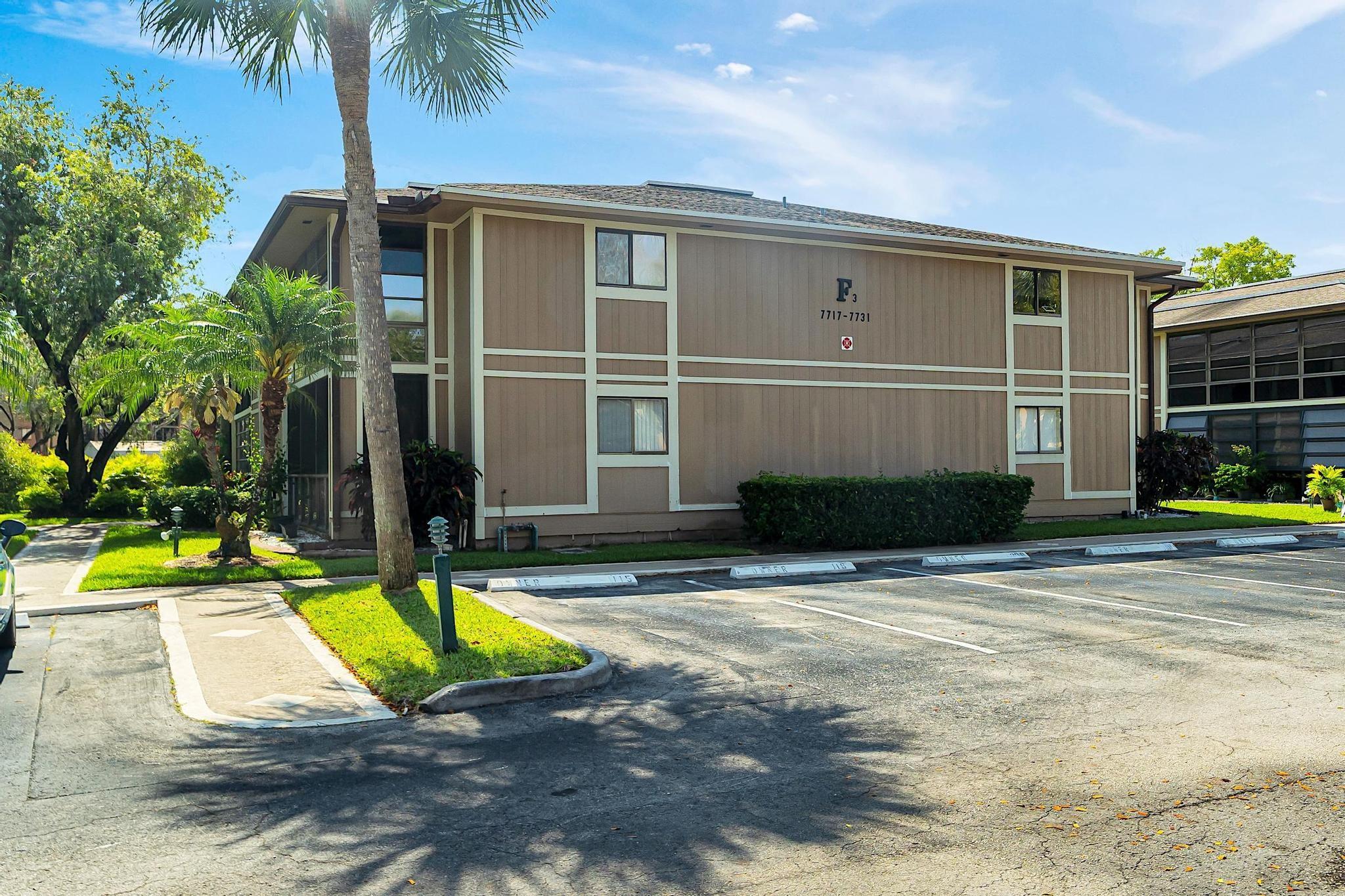 Homes for sale in Tamarac, FL | 7717 Ashmont Cr #109, Tamarac, FL 33321 | MLS# F10499145