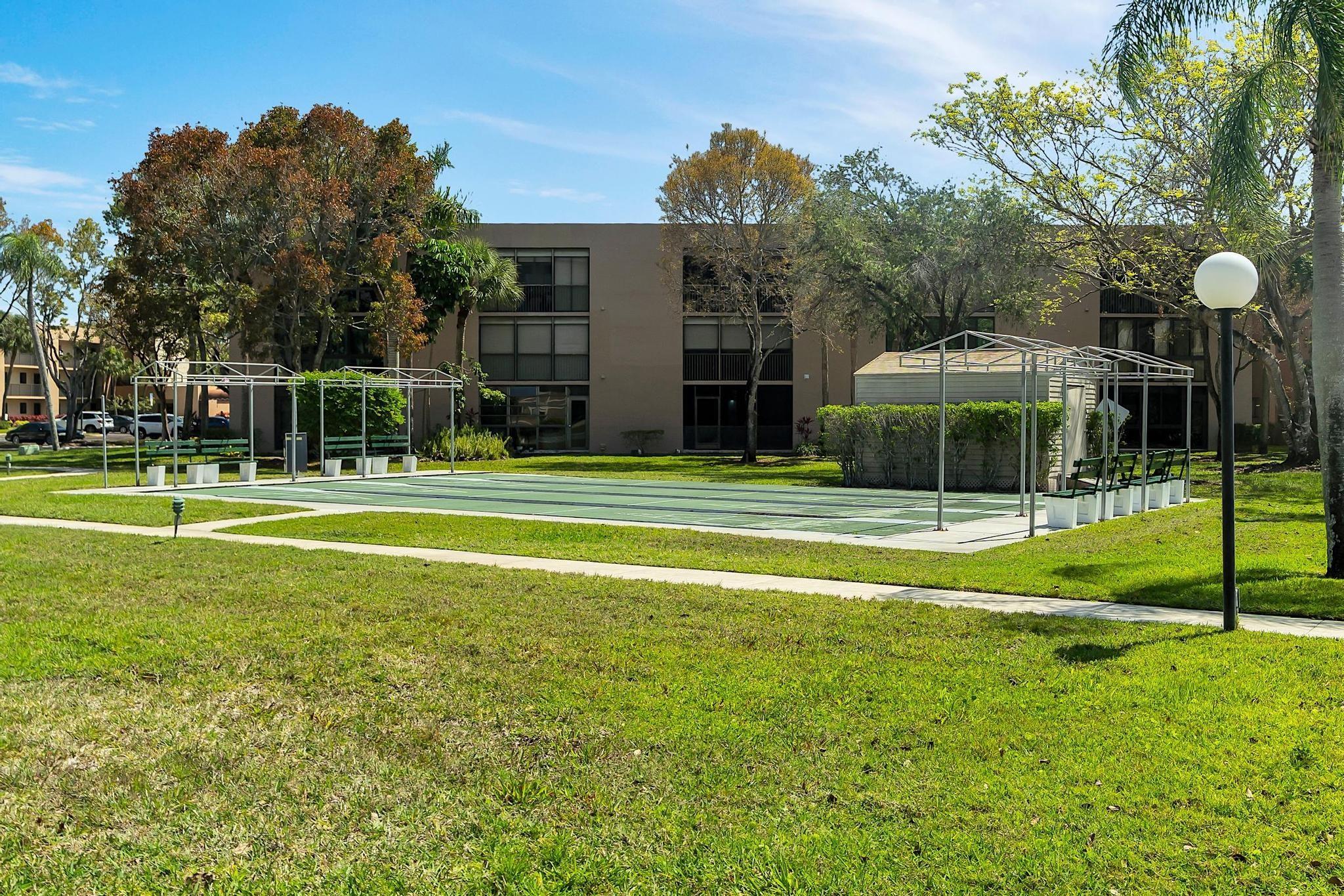 Homes for sale in Tamarac, FL | 7717 Ashmont Cr #109, Tamarac, FL 33321 | MLS# F10499145