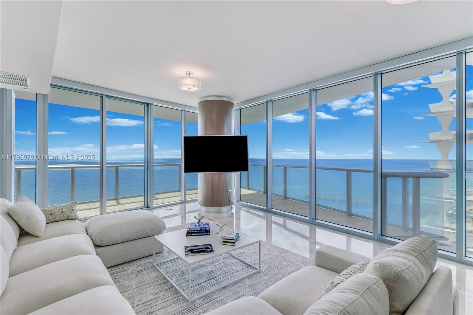 Condo for Sale in Sunny Isles Beach, FL