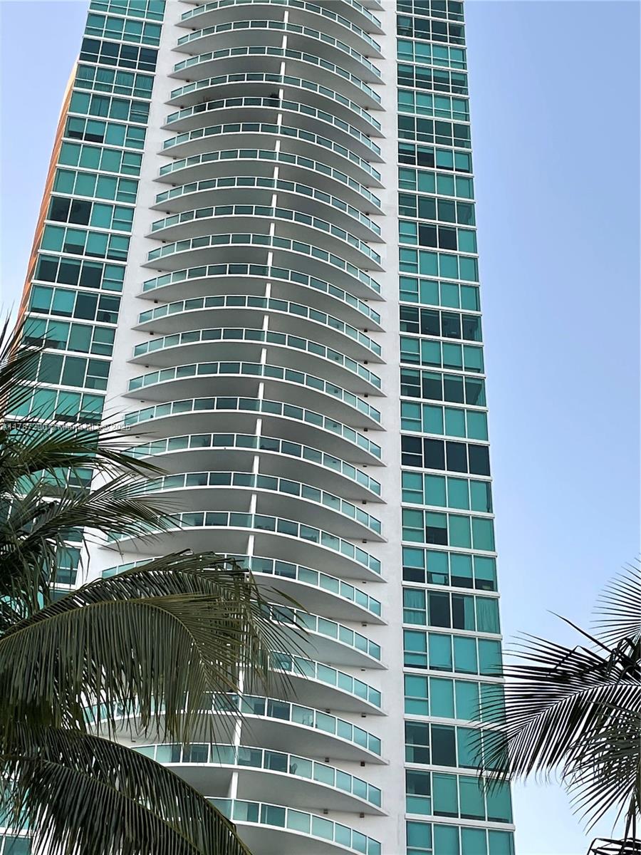 Skyline On Brickell Condo