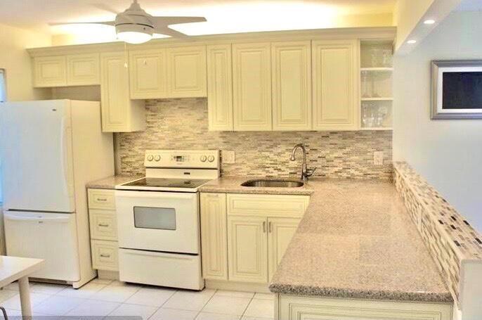 Fairways Of Boca Lago Con