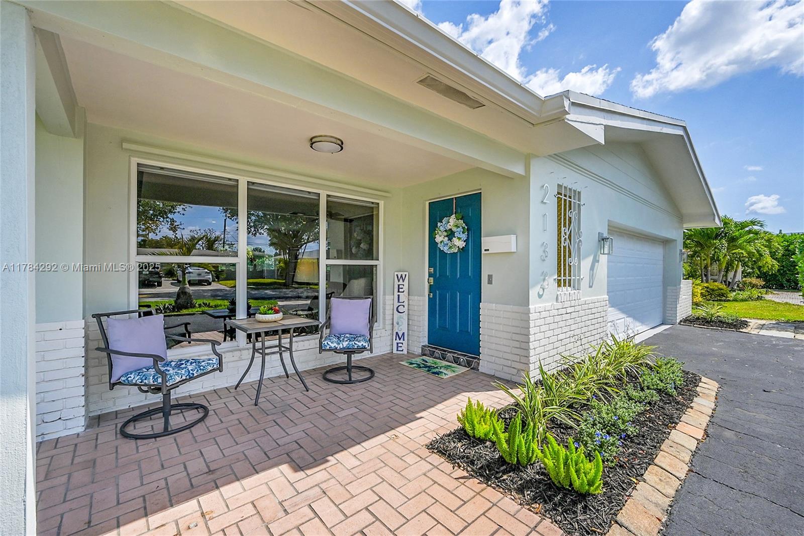 Imperial Point 2 Sec