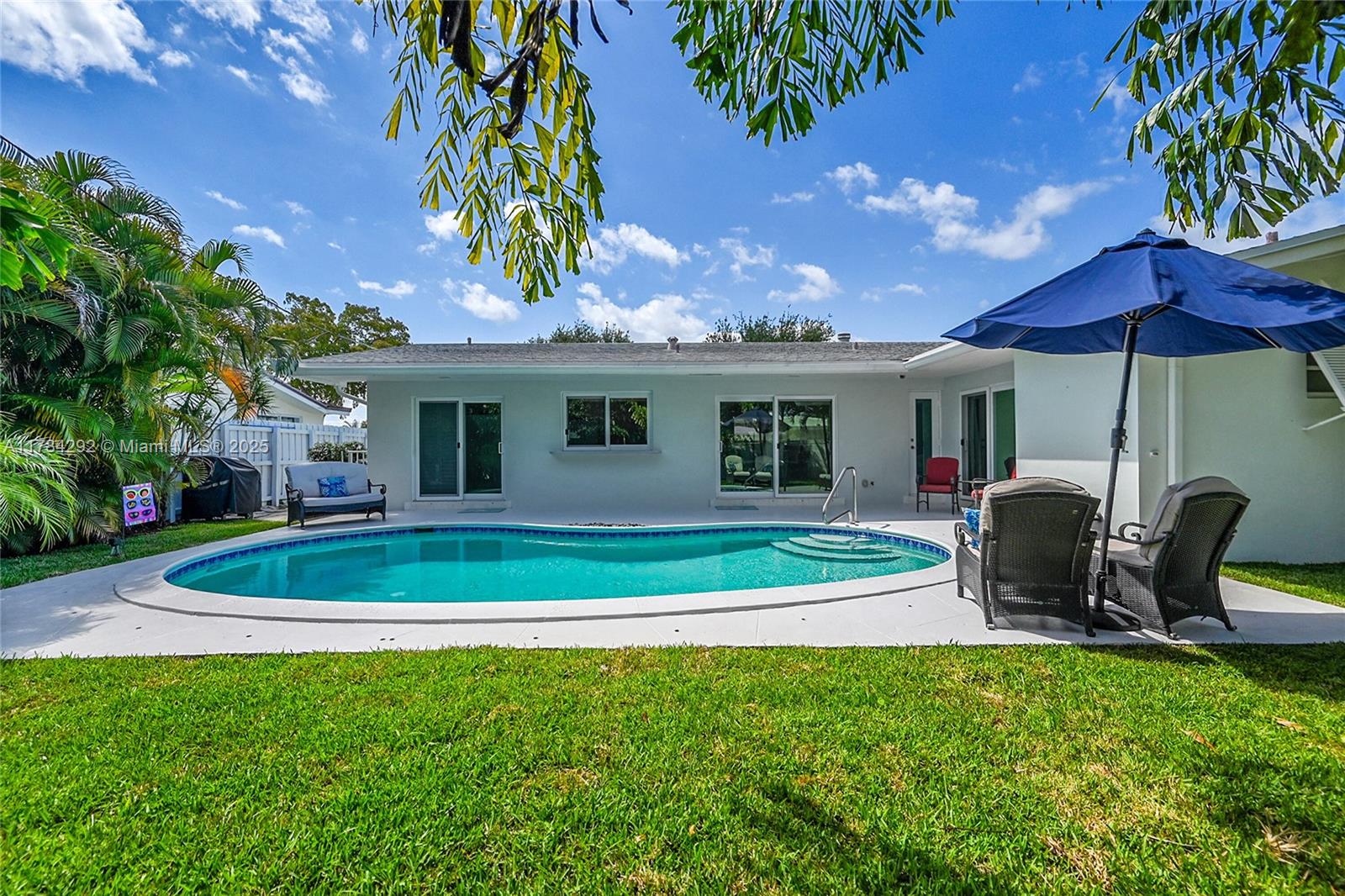 Imperial Point 2 Sec