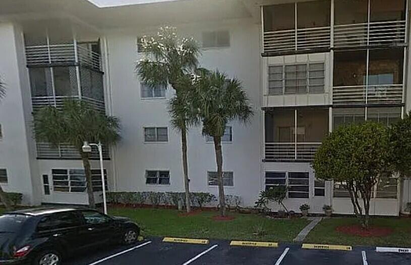 Homes for sale in Lauderhill, FL | 4740 Nw 21st Street #101, Lauderhill, FL 33313 | MLS# R11083216