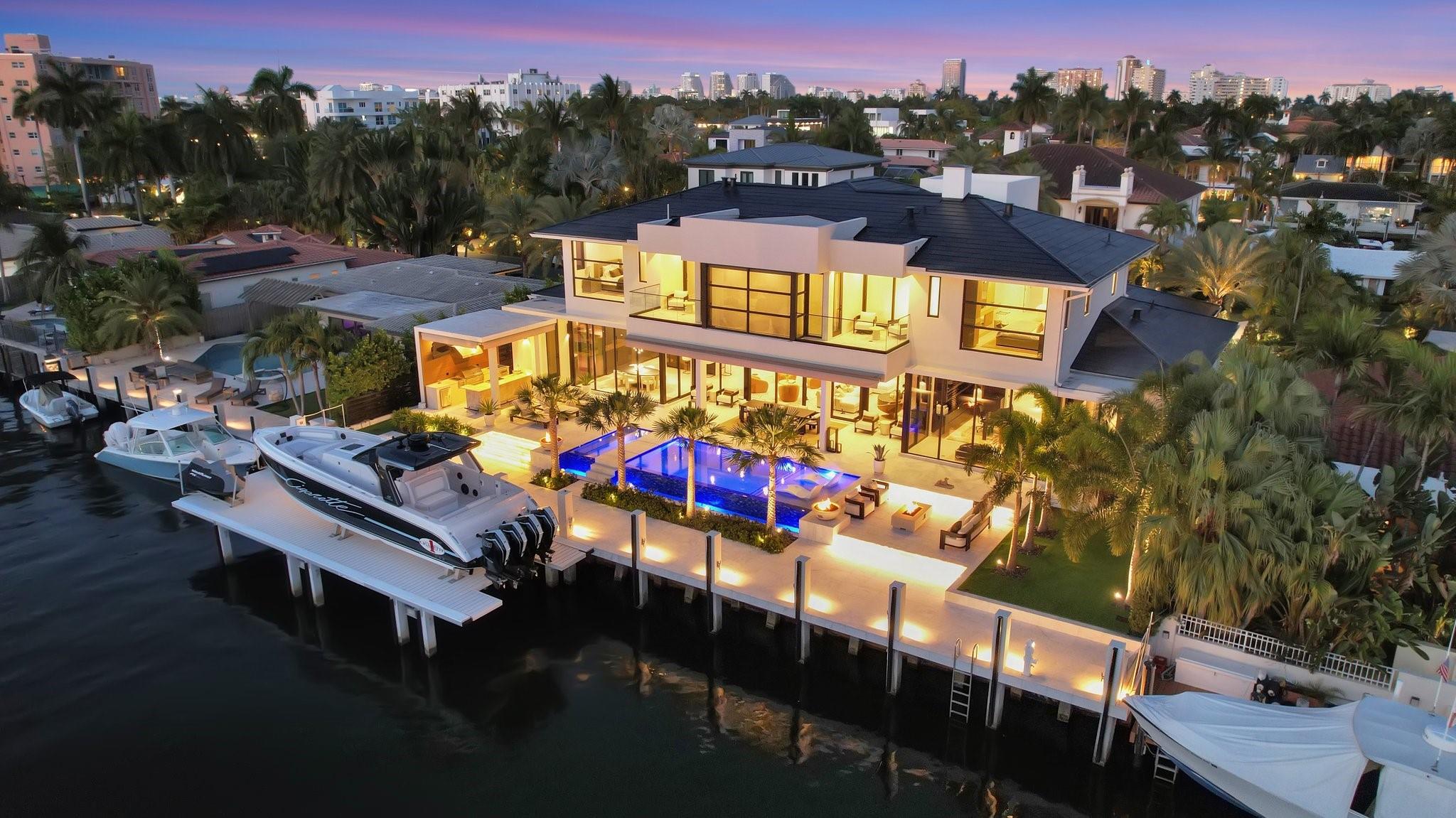 Homes for sale in Fort Lauderdale, FL | 409 Isle Of Capri Dr, Fort Lauderdale, FL 33301 | MLS# F10495511