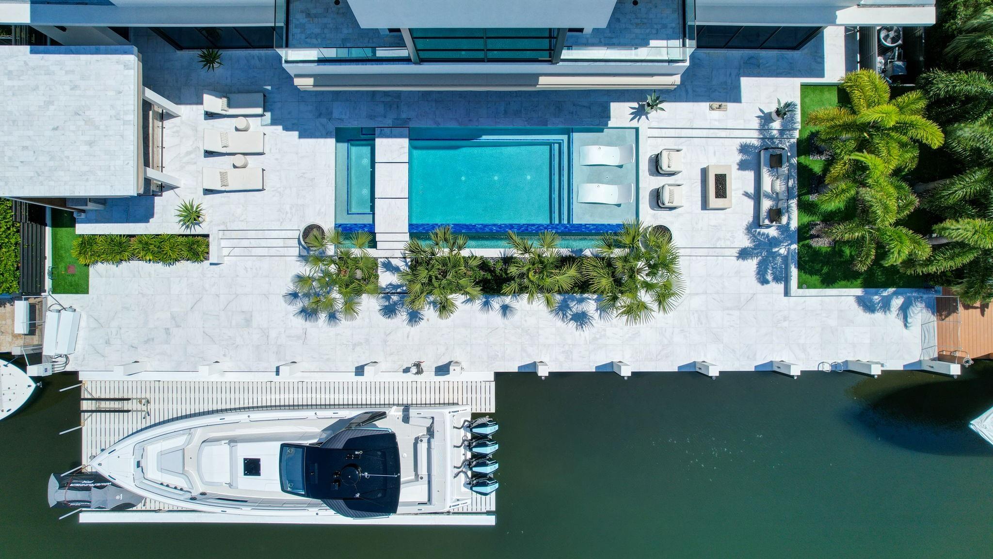 Homes for sale in Fort Lauderdale, FL | 409 Isle Of Capri Dr, Fort Lauderdale, FL 33301 | MLS# F10495511