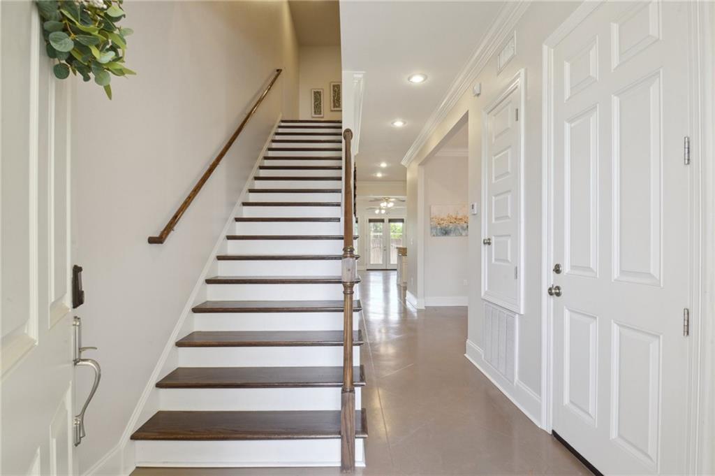 Homes for sale in Metairie, LA | 719 N Turnbull Dr, Metairie, LA 70001 | MLS# 2497695