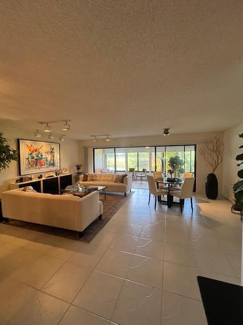 6392 Spen Glen Circle Unit# 103 Boynton Beach FL 33437 | R11083429