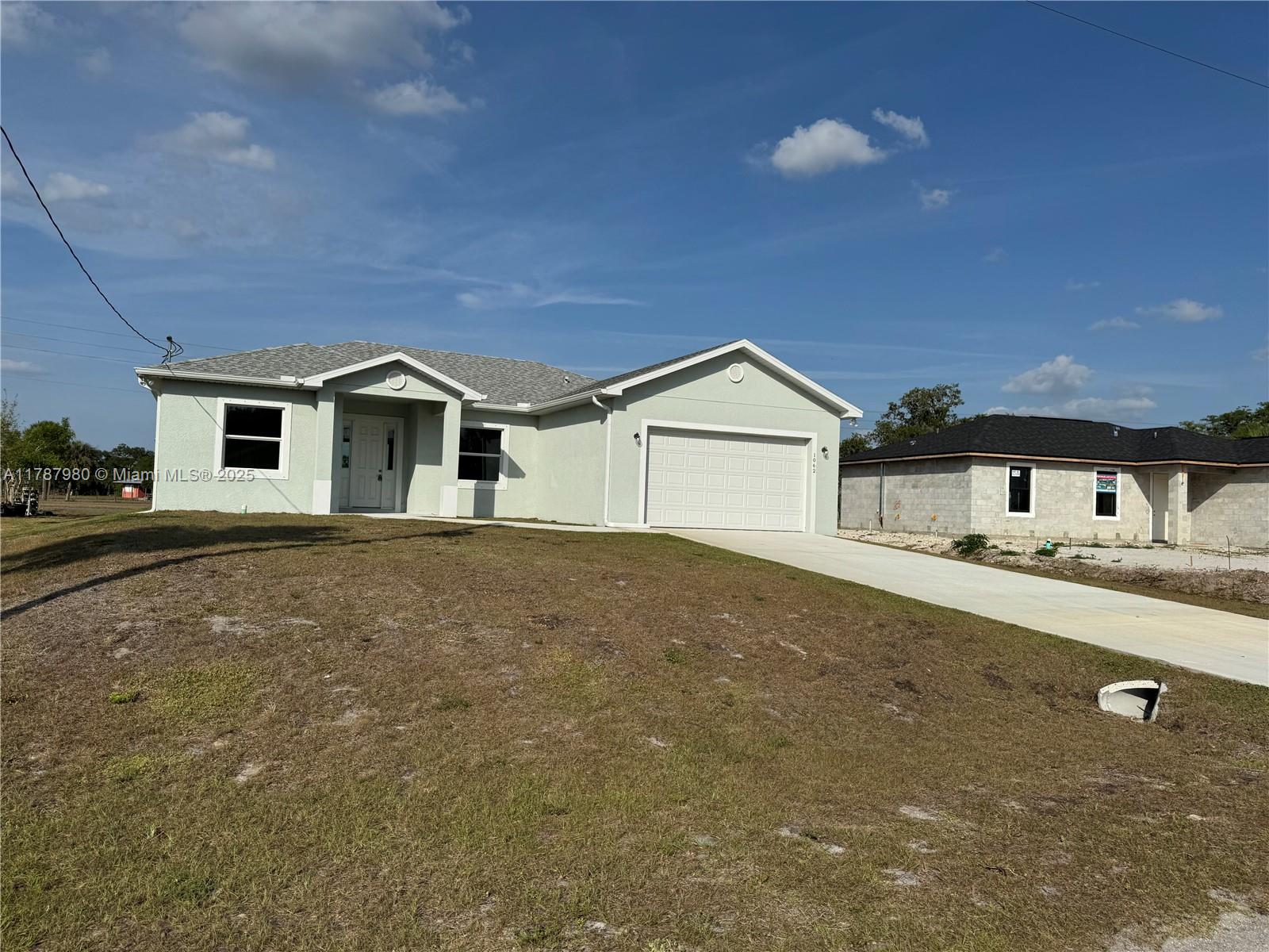 Homes for sale in La Belle, FL | 1062 Jay Ct, La Belle, FL 33935 | MLS# A11787980