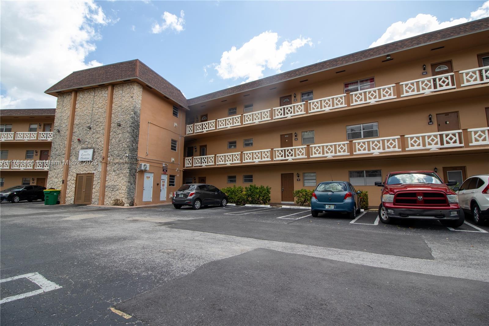 Camellia Gardens Condo In