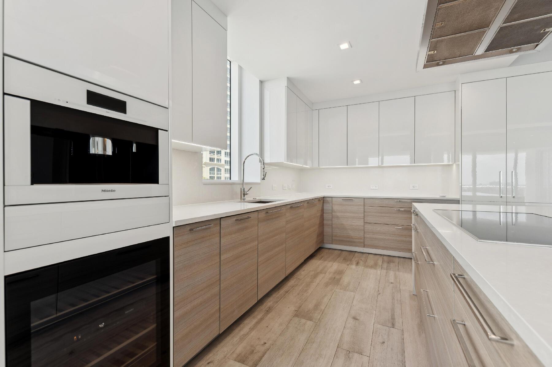 Homes for sale in Singer Island, FL | 3730 N Ocean Dr #5c, Singer Island, FL 33404 | MLS# R11083983