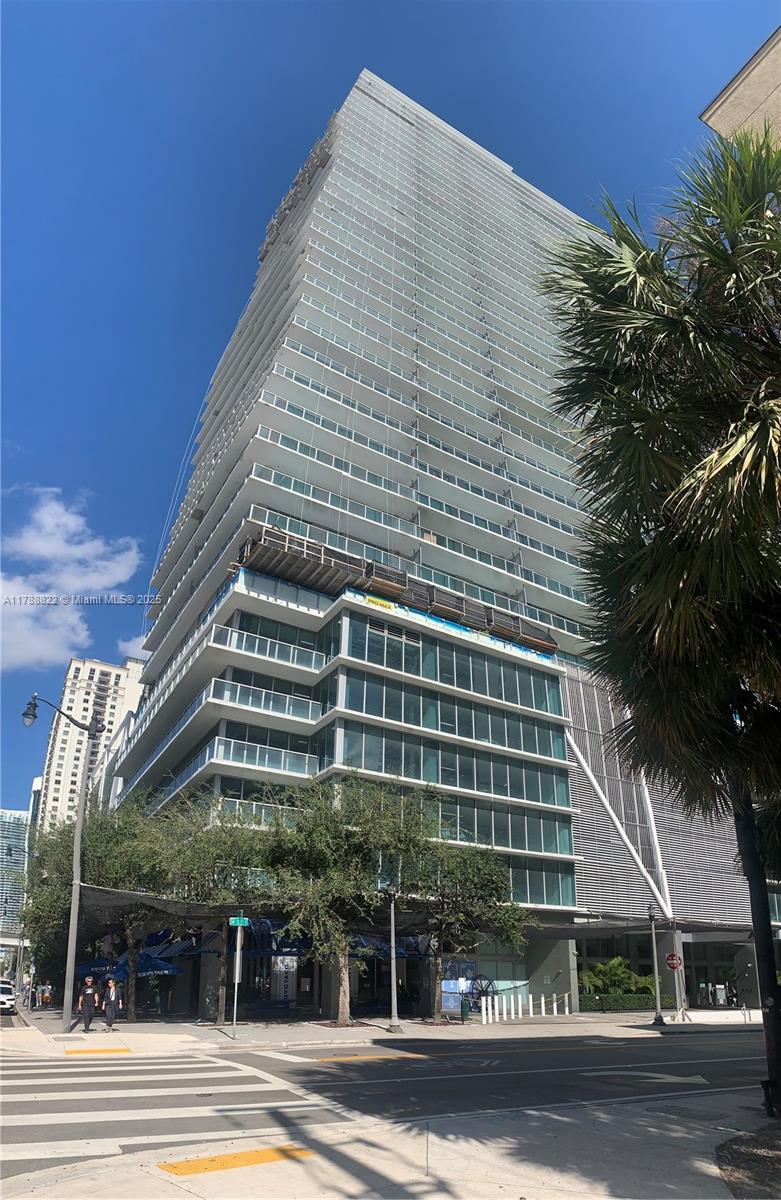 Apartamento à Venda em Miami, FL