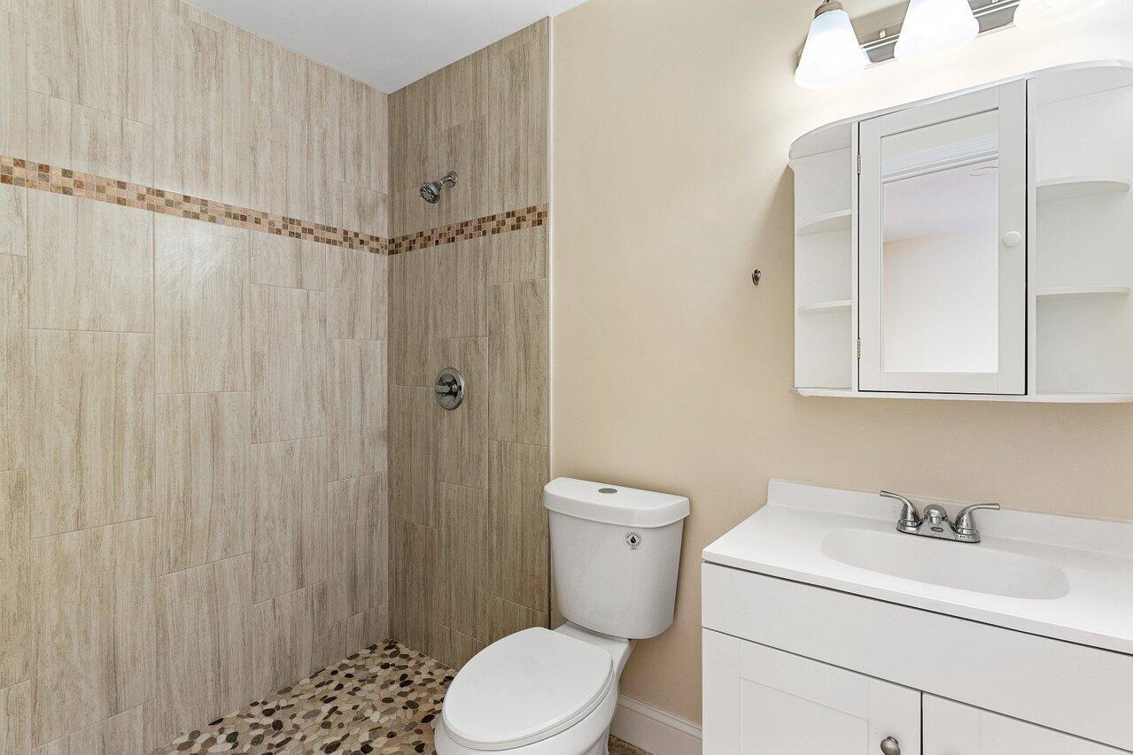 Homes for sale in Delray Beach, FL | 1650 Ne 3rd Avenue, Delray Beach, FL 33444 | MLS# R11084166