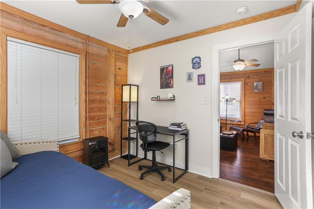 1520 N Derbigny Street