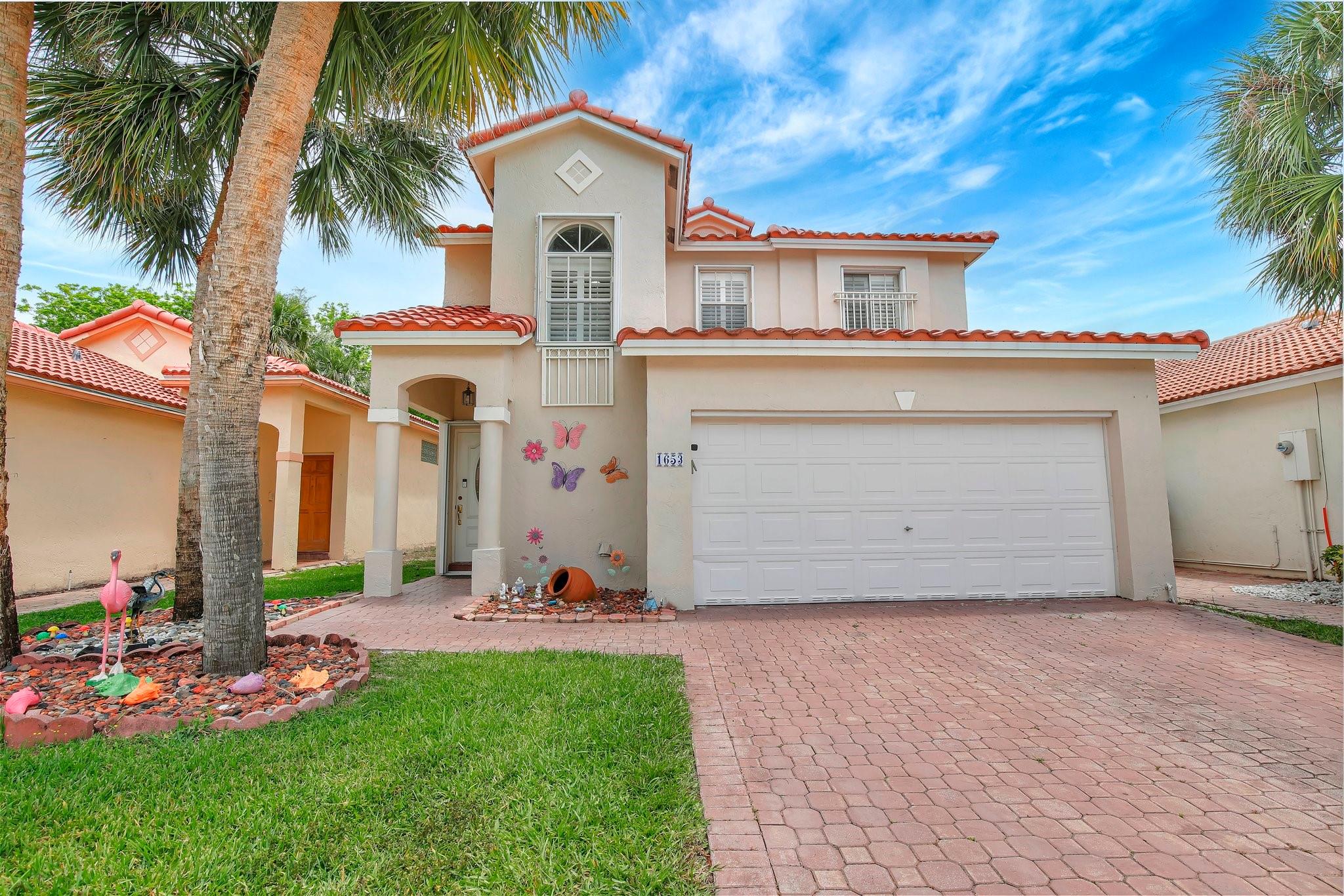 1653 158th Ter, Pembroke Pines, FL 33027, 4 Bedrooms , 2 Bathrooms ,Single Family Residence,Off Market,F10499731, Horizon Palm Realty Group
