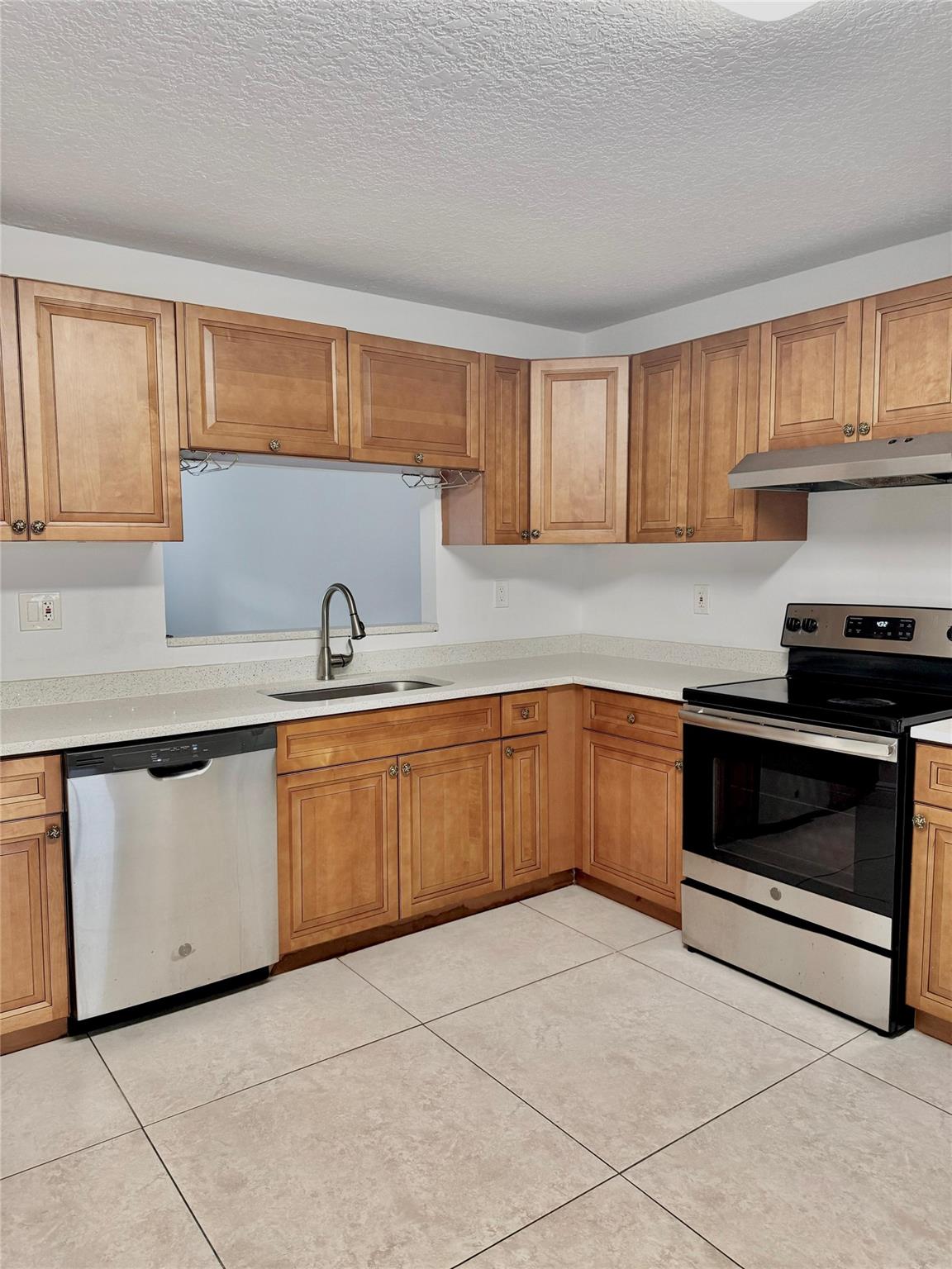 Homes for sale in Coral Springs, FL | 4130 Nw 114Th Ave, Coral Springs, FL 33065 | MLS# F10499888