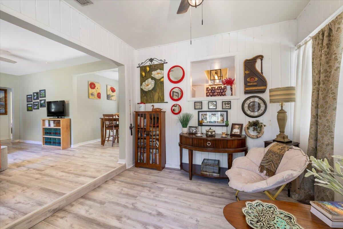 Homes for sale in Vero Beach, FL | 2001 Delmar Avenue, Vero Beach, FL 32960 | MLS# R11084284