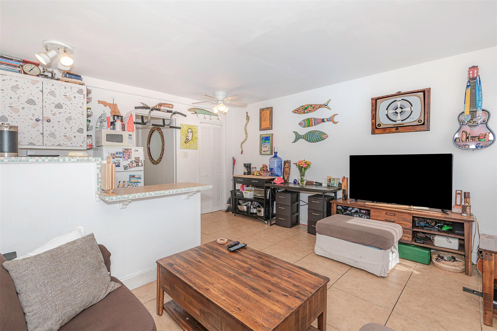 Homes for sale in Hollywood, FL | 924-926 N 16Th Ave, Hollywood, FL 33020 | MLS# F10499924