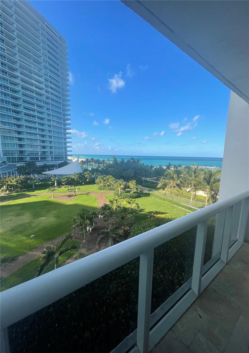 Condo for Rent in Bal Harbour, FL
