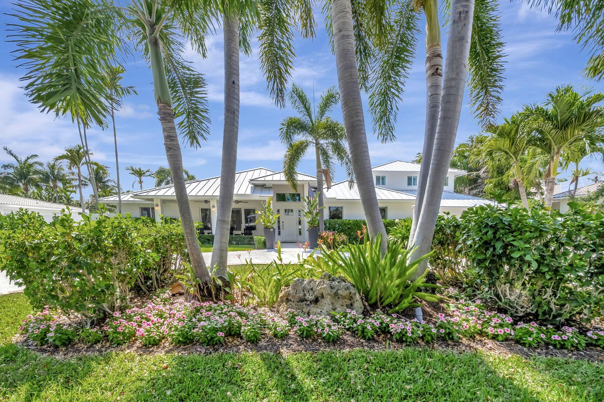 2020 Nw 3rd Avenue Delray Beach FL 33444 | R11084481
