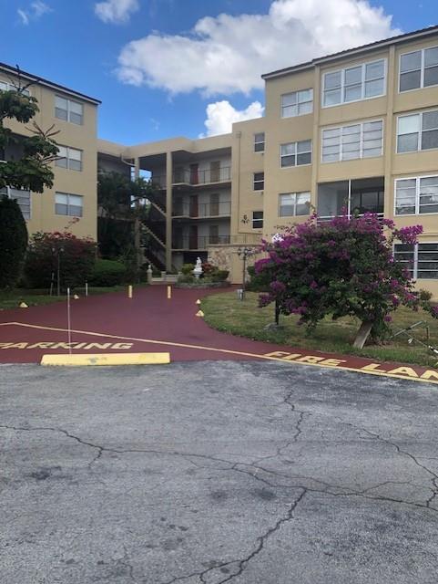 Homes for sale in Lauderdale Lakes, FL | 2801 Somerset Dr #209, Lauderdale Lakes, FL 33311 | MLS# F10500039