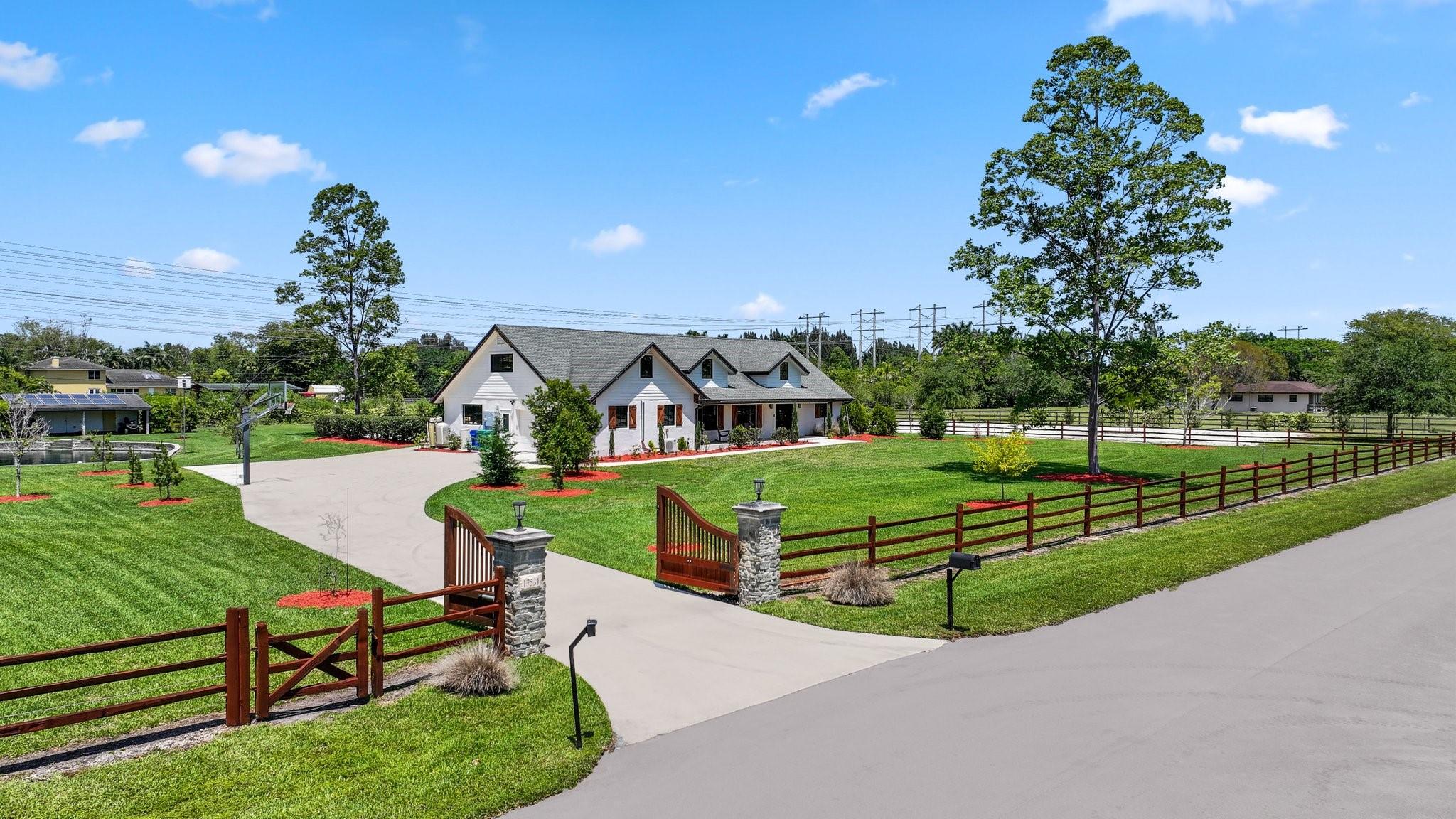 Homes for sale in Southwest Ranches, FL | 17531 Sw 68th Ct, Southwest Ranches, FL 33331 | MLS# F10498538