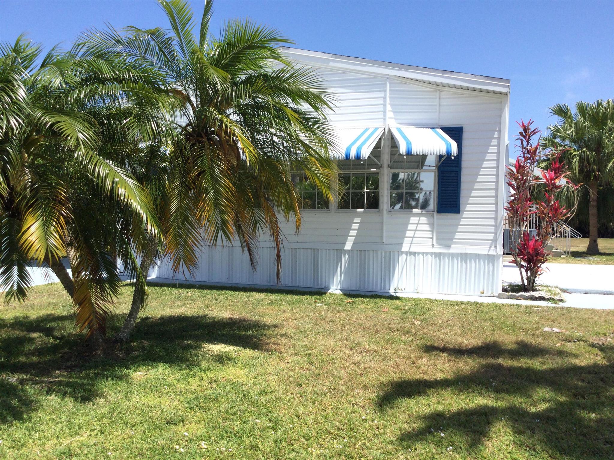 Homes for sale in Port St Lucie, FL | 46 Mediterranean Boulevard E, Port St Lucie, FL 34952 | MLS# R11084652