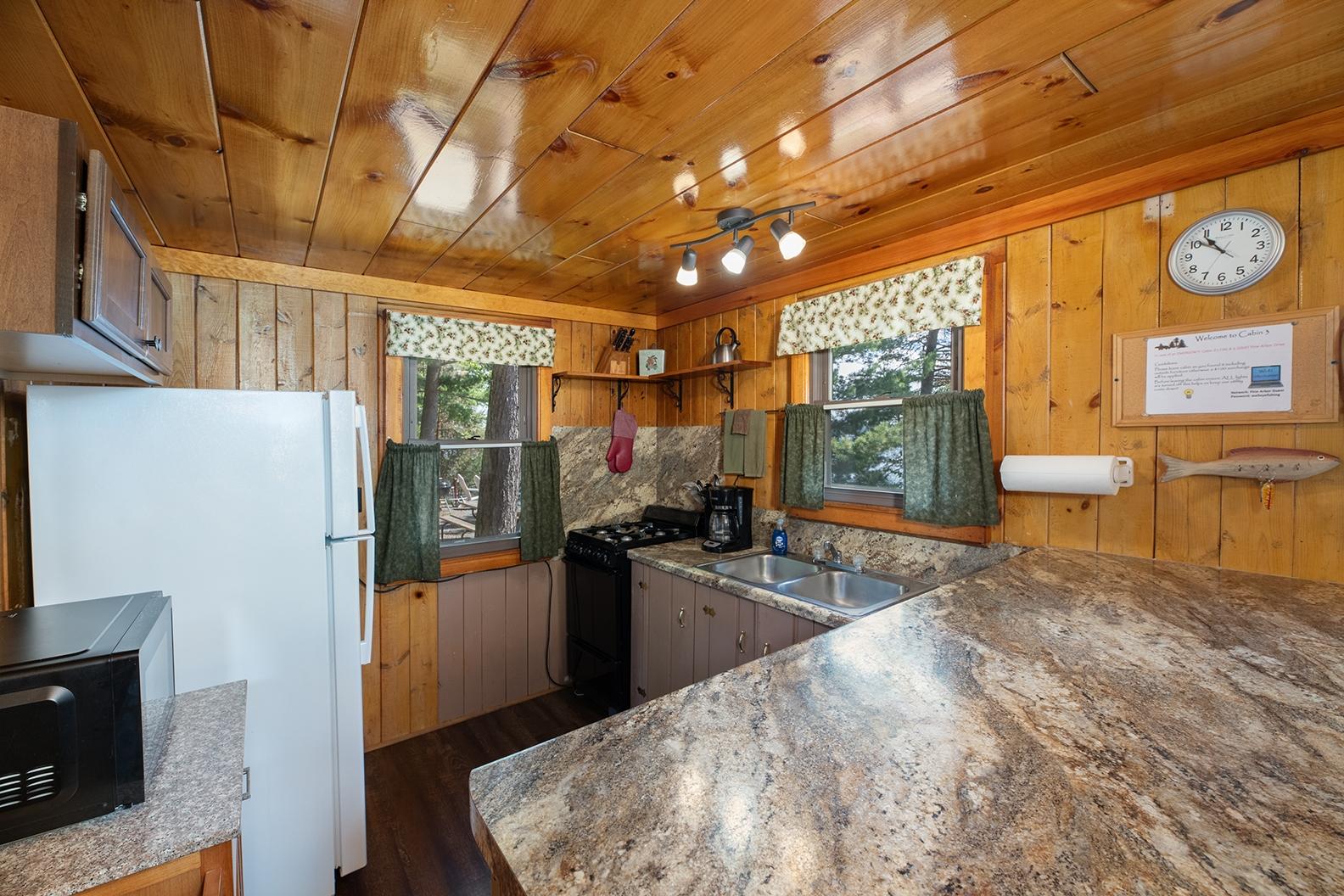 Big Arbor Vitae Property 10597 Pine Arbor Dr Photo 12