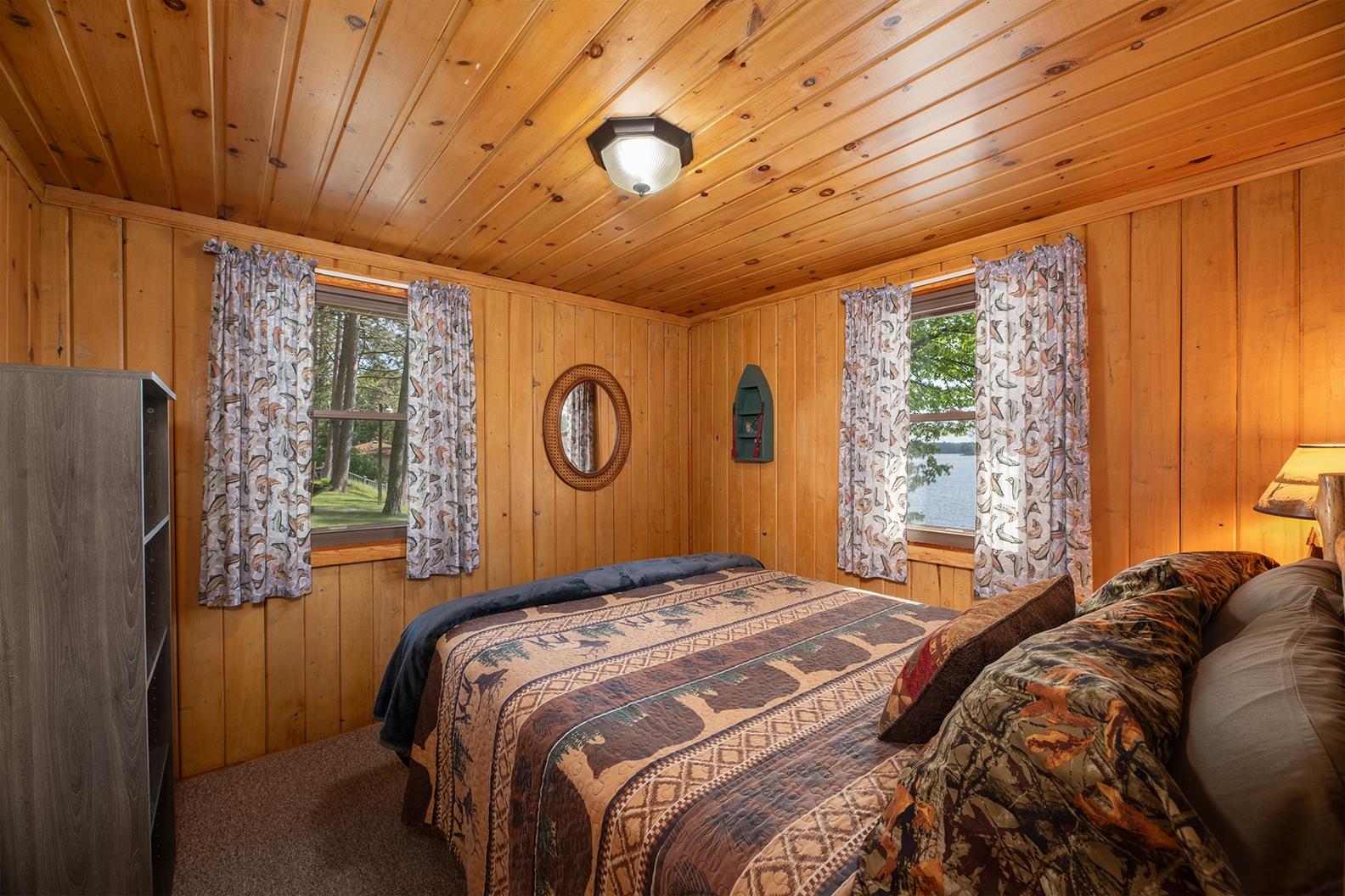 Big Arbor Vitae Property 10591 Pine Arbor Dr Photo 11