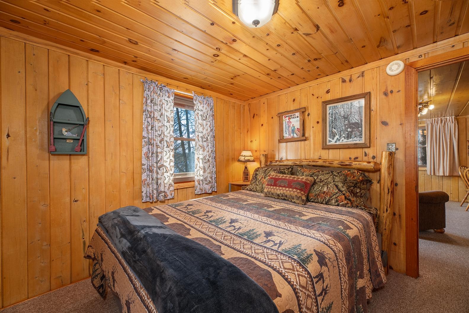 Big Arbor Vitae Property 10591 Pine Arbor Dr Photo 12