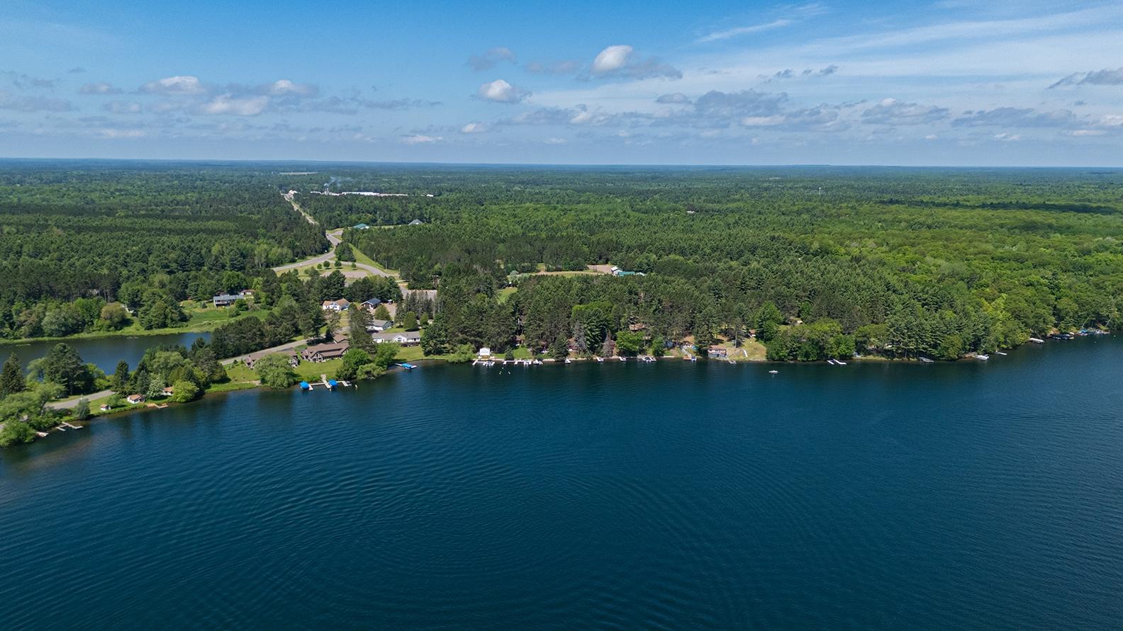 Big Arbor Vitae Property 10610 Pine Arbor Dr Photo 23