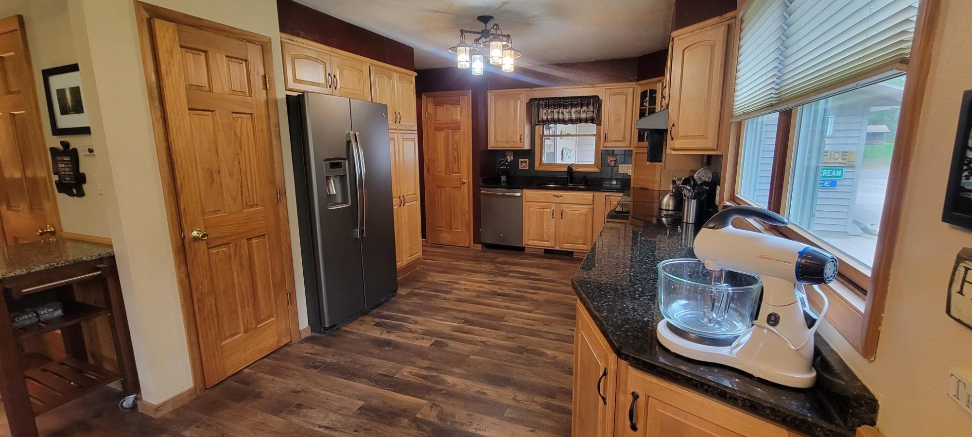 Big Arbor Vitae Property 10610 Pine Arbor Dr Photo 8