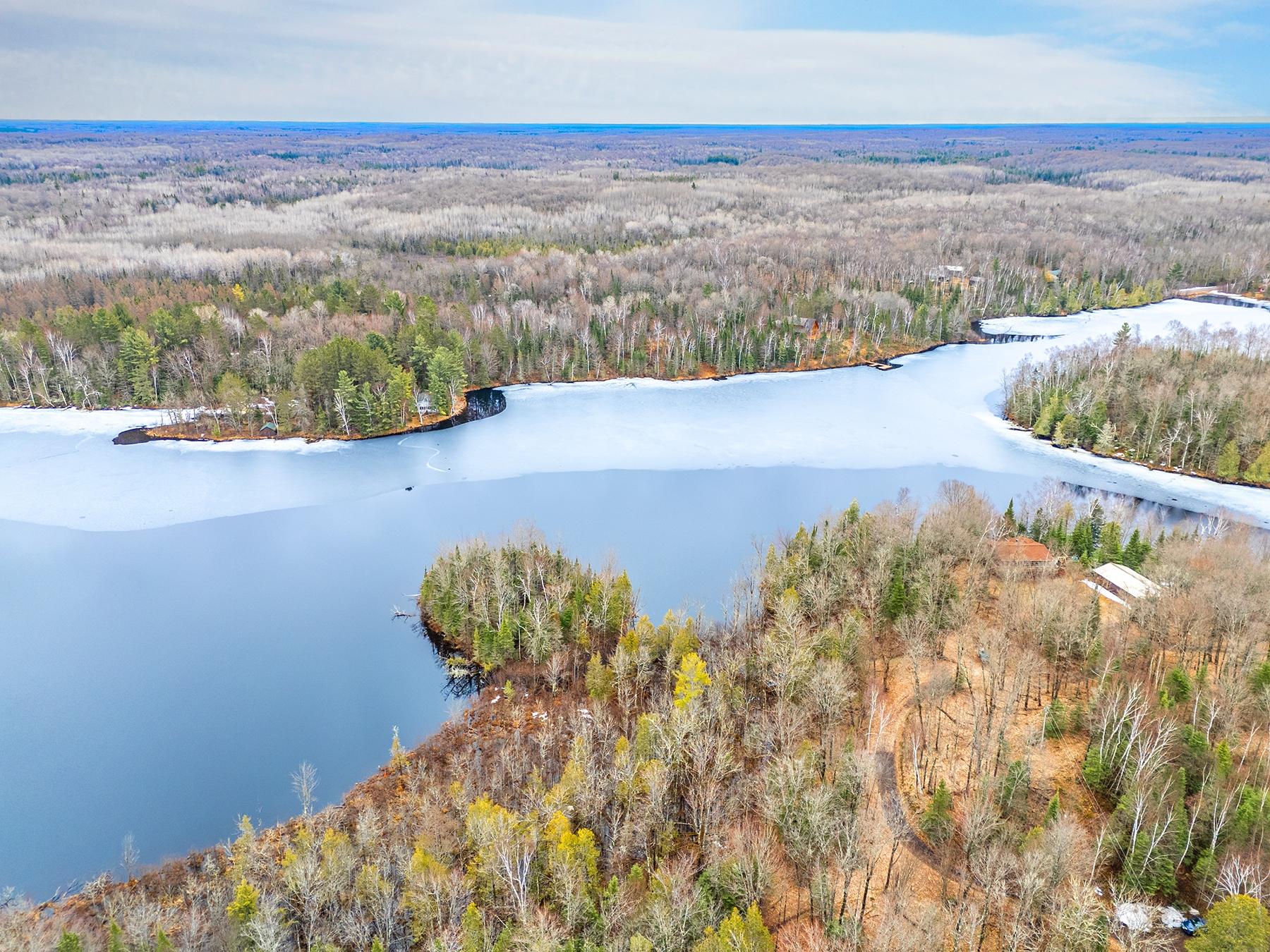 Oxbow Lake Property Off Hiawatha Dr Photo 9