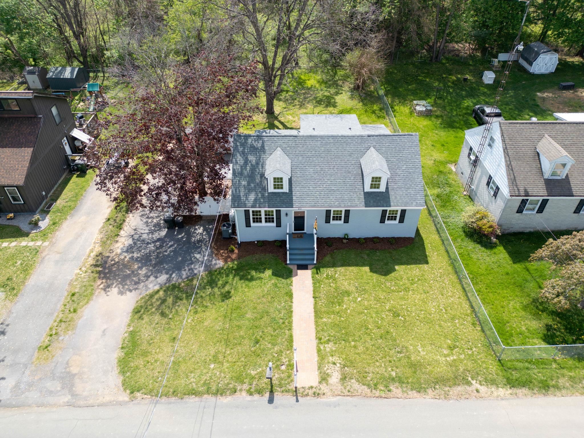 20 Beverley St