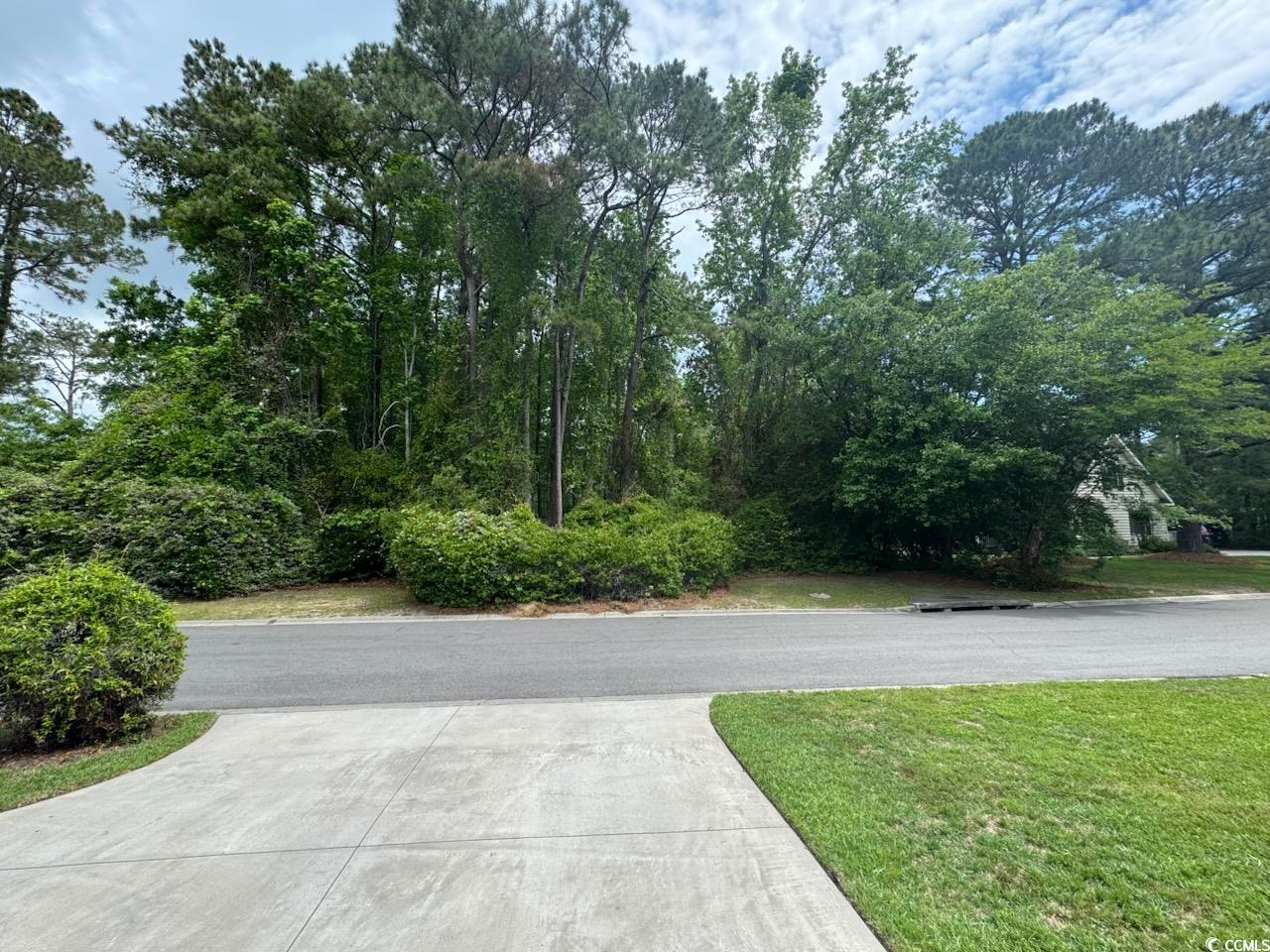 7 Old Barge Dr. Pawleys Island, SC 29585